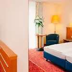Vienna House Easy By Wyndham Hotel