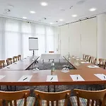 Vienna House Easy By Wyndham Hotel 4*