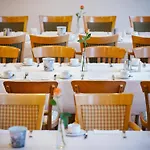 فندق Vienna House Easy By Wyndham 4*