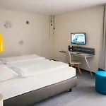 Vienna House Easy By Wyndham 4* ترير