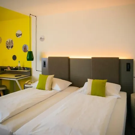 Vienna House Easy By Wyndham 4* Τρίερ