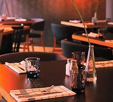 فندق Vienna House Easy By Wyndham 4*