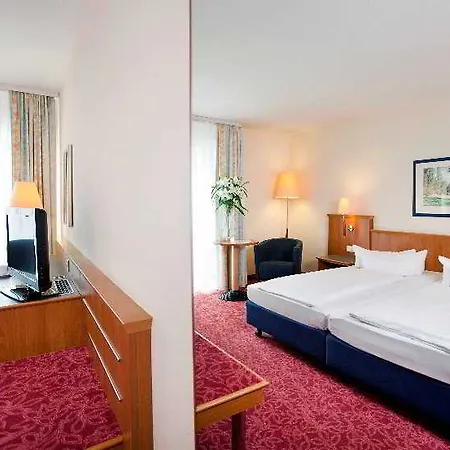 Hotel Vienna House Easy By Wyndham 4*