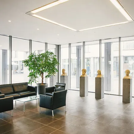 Ξενοδοχείο Vienna House Easy By Wyndham 4*