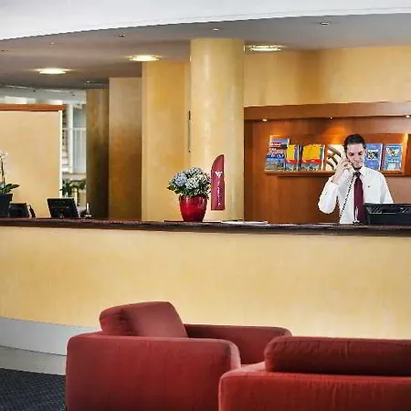 Vienna House Easy By Wyndham 4* Τρίερ