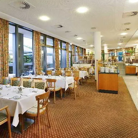 Ξενοδοχείο Vienna House Easy By Wyndham 4*
