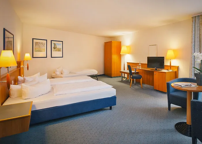 Vienna House Easy By Wyndham 4*