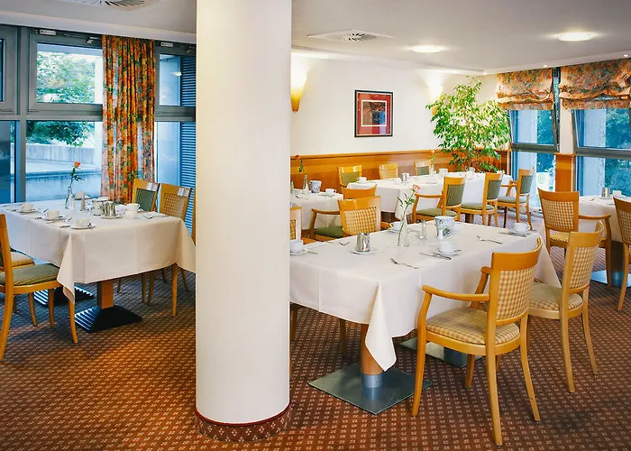 Vienna House Easy By Wyndham 4* Trewir