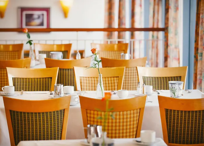 Vienna House Easy By Wyndham 4* Trewir